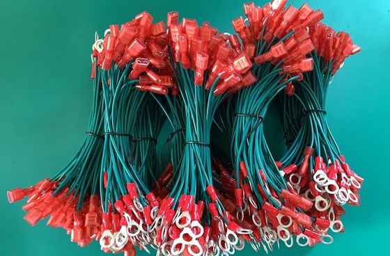 Cables terminales de anillo redondo con material de chaqueta de PVC con arnés de alambre personalizado