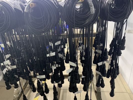 HPDB 100 pin MDR conector SCSI ensamblaje de cable de alambre negro con material de contacto de latón