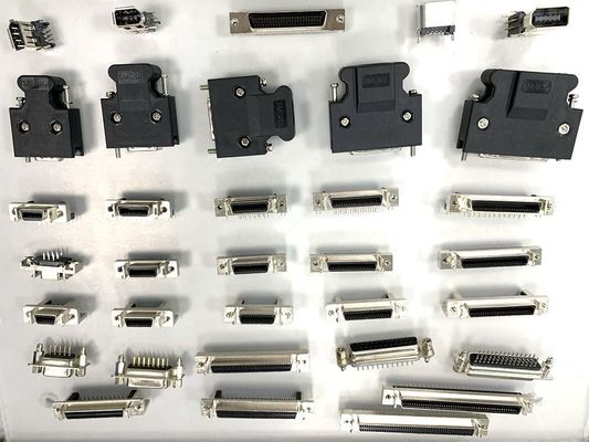 Conector SCSI 14 20 26 36 50pin Soldador Conector SCSI masculino con tornillos Tipo