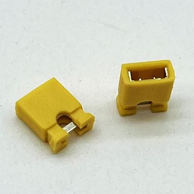 Mini Jumper de conector de carrocería de tablero a tablero de conector femenino 1.27mm 2mm 2.54mm Pitch Negro Rojo Amarillo con Ni Plating