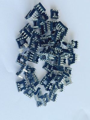 2.54mm 8 Pin IC conector de toma de corriente femenino cabeza de pin recto PBT material de aislamiento negro