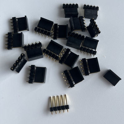 2.54mm Pitch Pin Header Connector 5 Pin Directo con Cap Conector de tabla a tabla