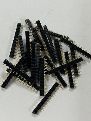 Conector de acoplamiento de pin Pogo tipo SMT 4pin 10pin 12pin de contacto con carga de resorte con alta durabilidad y resistencia a la niebla salina