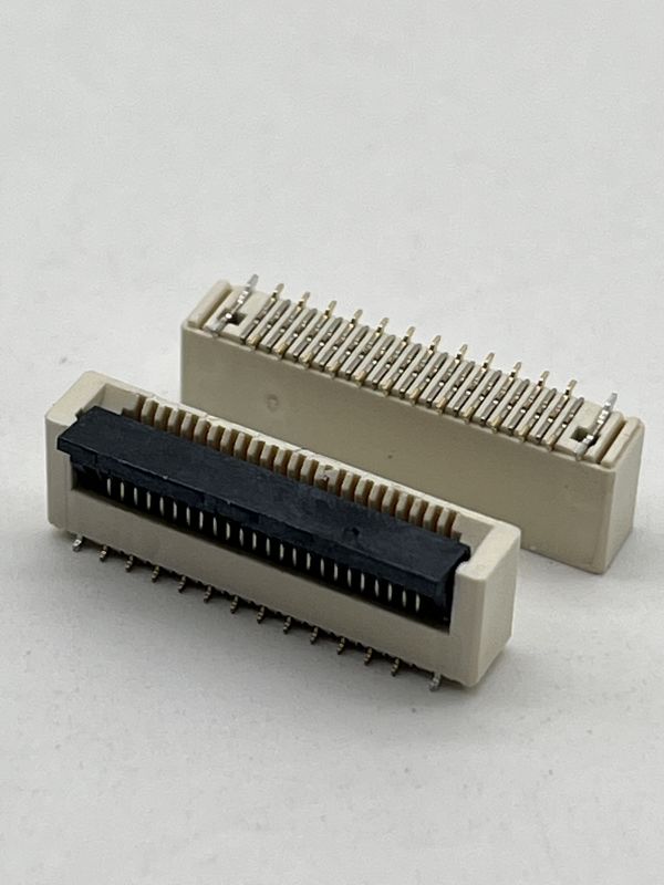 Resistir a la tensión 500V CA/minuto Conector Fpc masculino Voltear hacia atrás Contacto inferior Zif Smd Tipo Fpc Ffc Conector de toma de corriente 0.5 Pitch